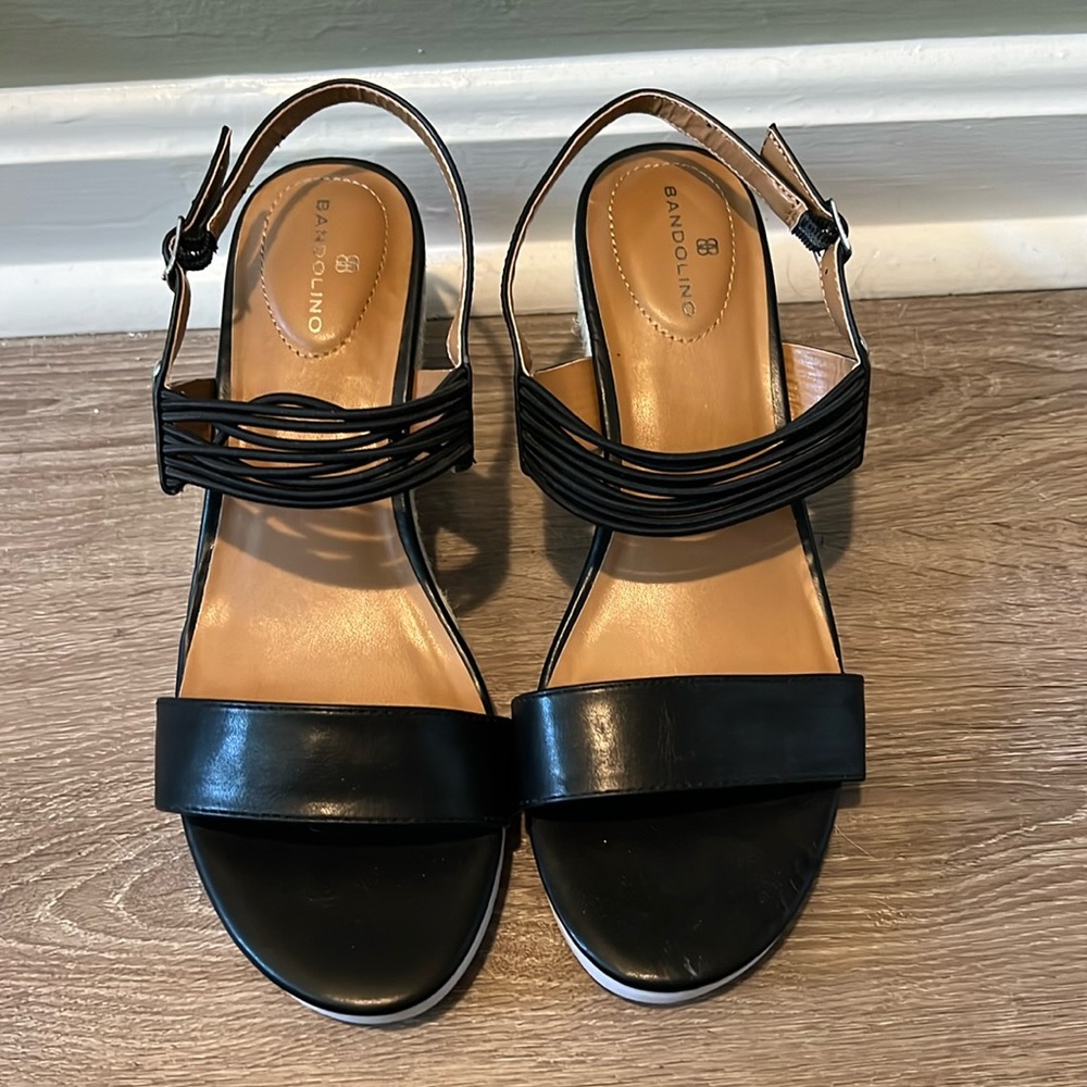Size 8.5 Bandolino wedges
